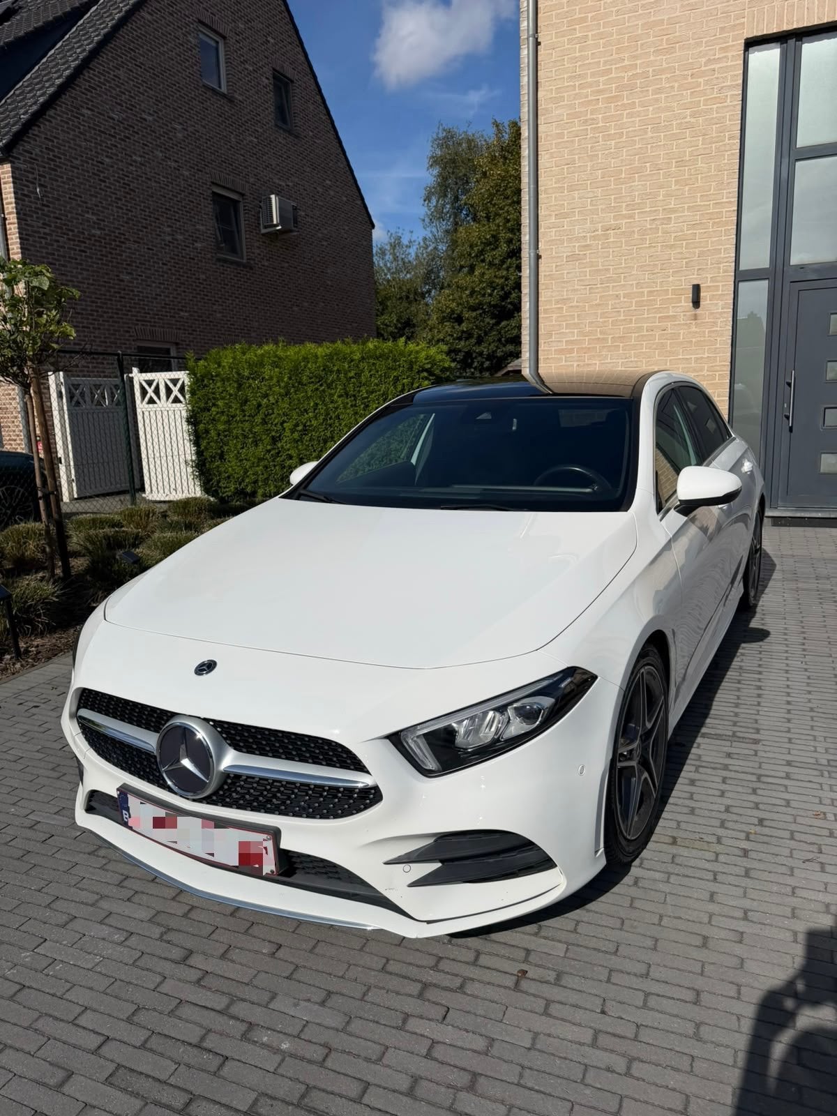 Mercedes A180d AMG PAKKET, Auto's, Automaat, 4 cilinders, Leder en Stof, Wit