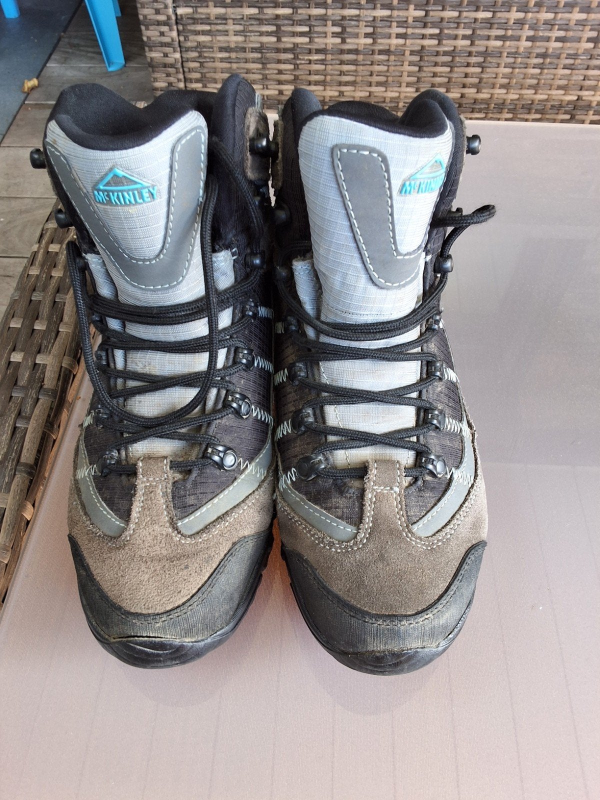 chaussures " mc Kinley "  - pointure 40, Enlèvement ou Envoi, Comme neuf, Chaussures
