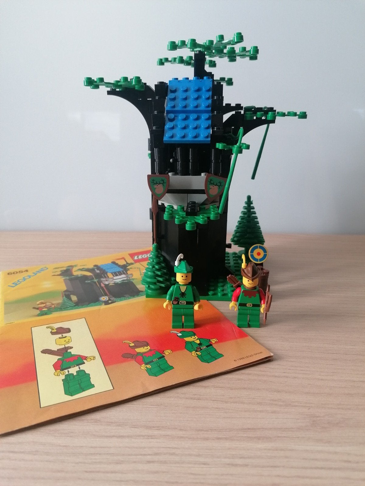 LEGO Castle Vintage 6054 - schuilplaats voor boswachters 198, Kinderen en Baby's, Speelgoed | Duplo en Lego, Ophalen, Lego, Zo goed als nieuw