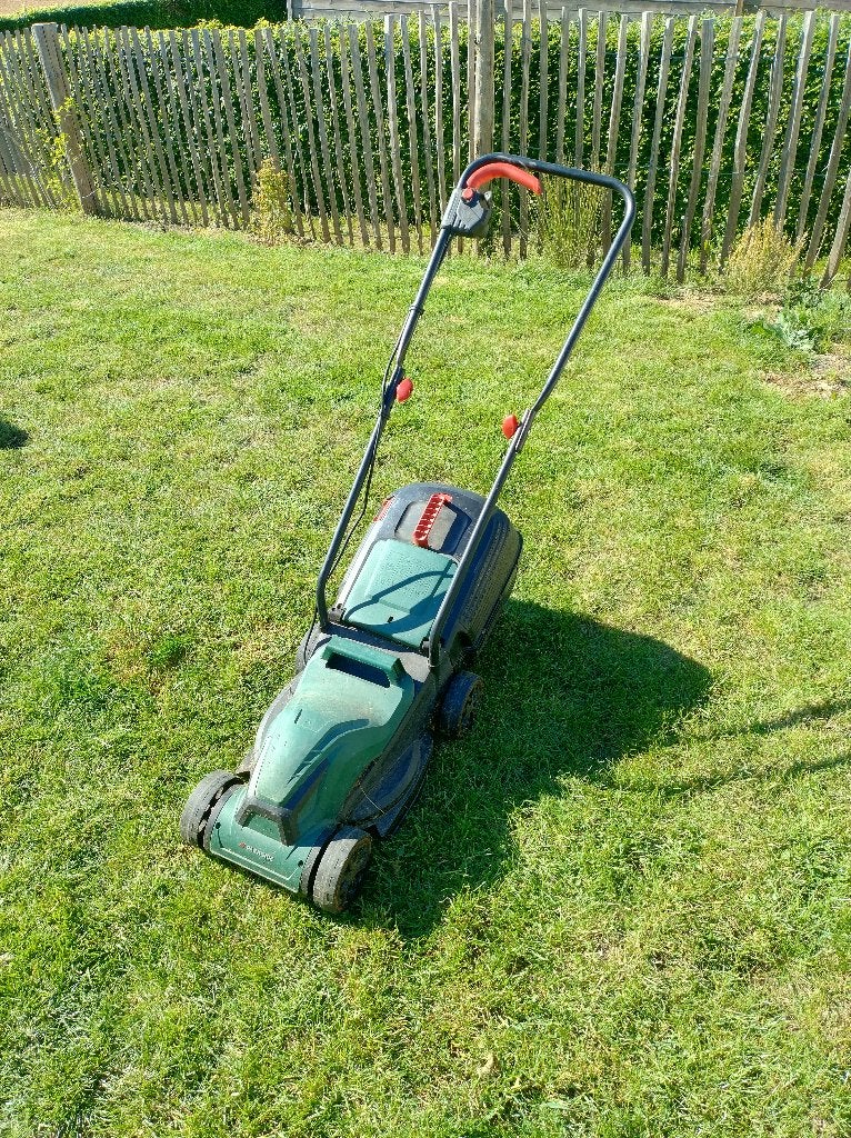 Machine à gazon électrique, Tondeuse rotative, 30 à 39 cm, Enlèvement, Utilisé