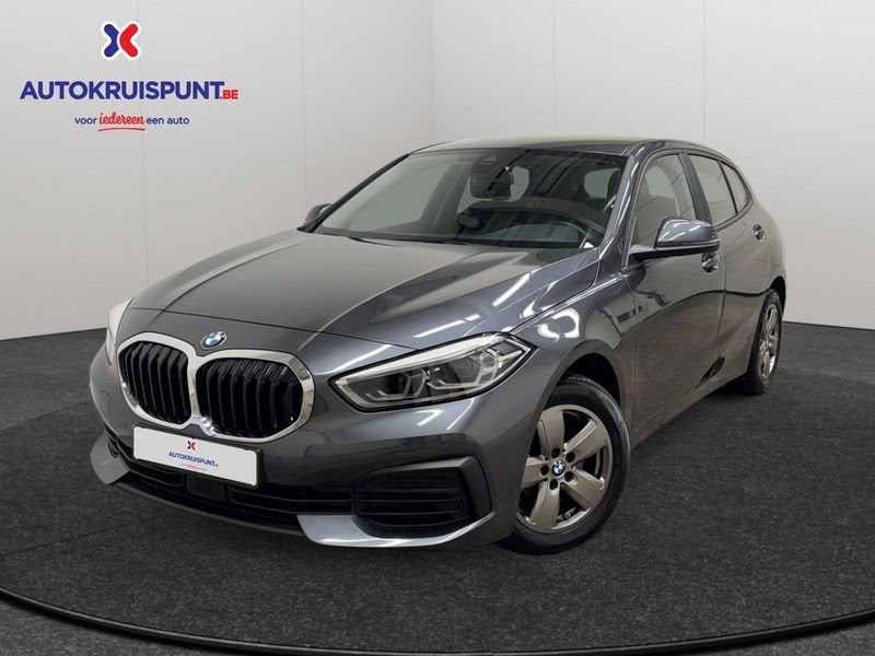 BMW Série 1 118i AUT Carplay Sfeerverlichting, Auto's, Gebruikt, 136 pk, https://public.car-pass.be/vhr/fa4f5c14-0930-43ec-89cf-3784ec6ec0fa