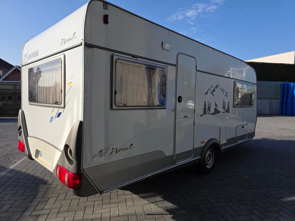 Caravan Eriba Nova 532 bj 1999, Caravans en Kamperen, Caravans, Particulier, Eriba, 2 aparte bedden, Ophalen