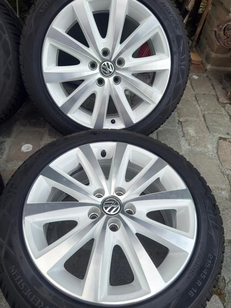 16” originele Volkswagen Syenit velgen – Beats Edition (wit), Auto-onderdelen, Banden en Velgen, Ophalen, Velg(en), 16 inch, Winterbanden