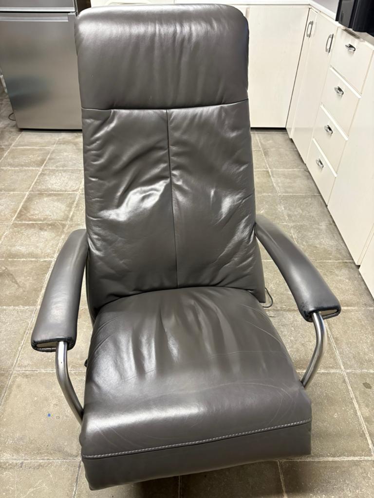 Design Sta op fauteuil C-100 Prominent, Ophalen, Zo goed als nieuw