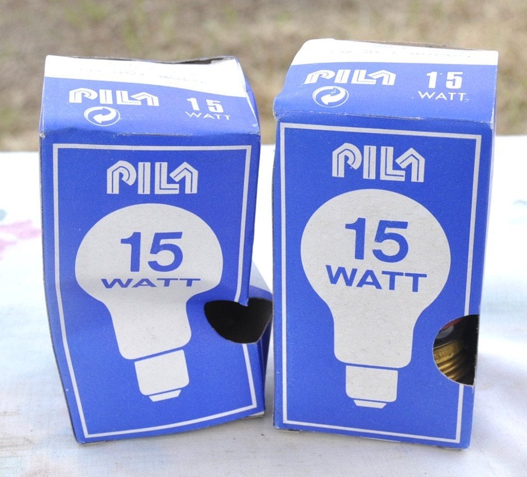 2 ampoules 15watt rouge culot E27, Gloeilamp, Overige lichtkleuren, Nieuw, Overige merken