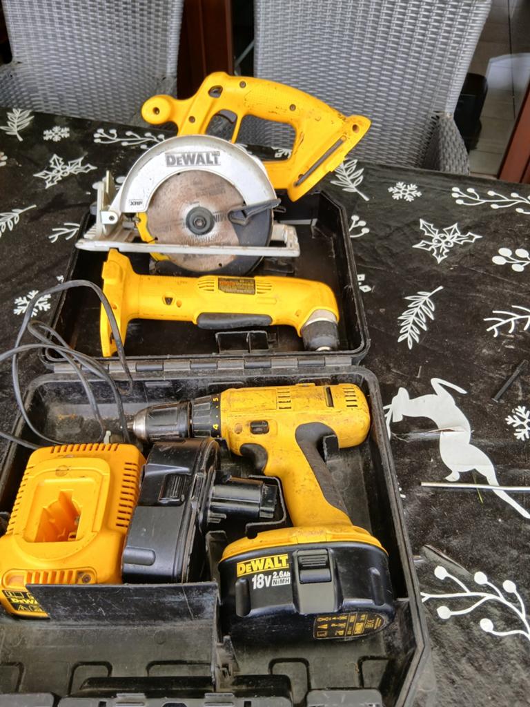 Dewalt, Ophalen