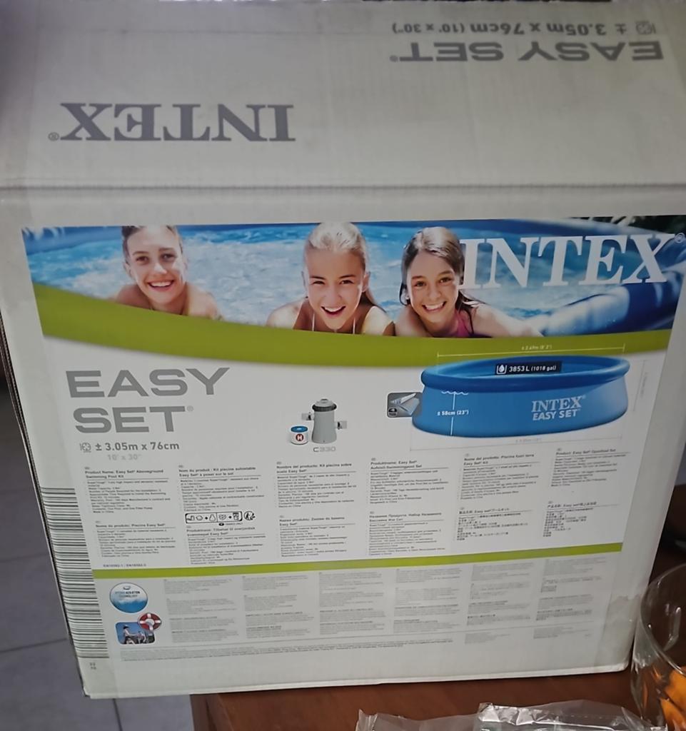 Piscine neuve tickets de caisse voir photo, Enlèvement