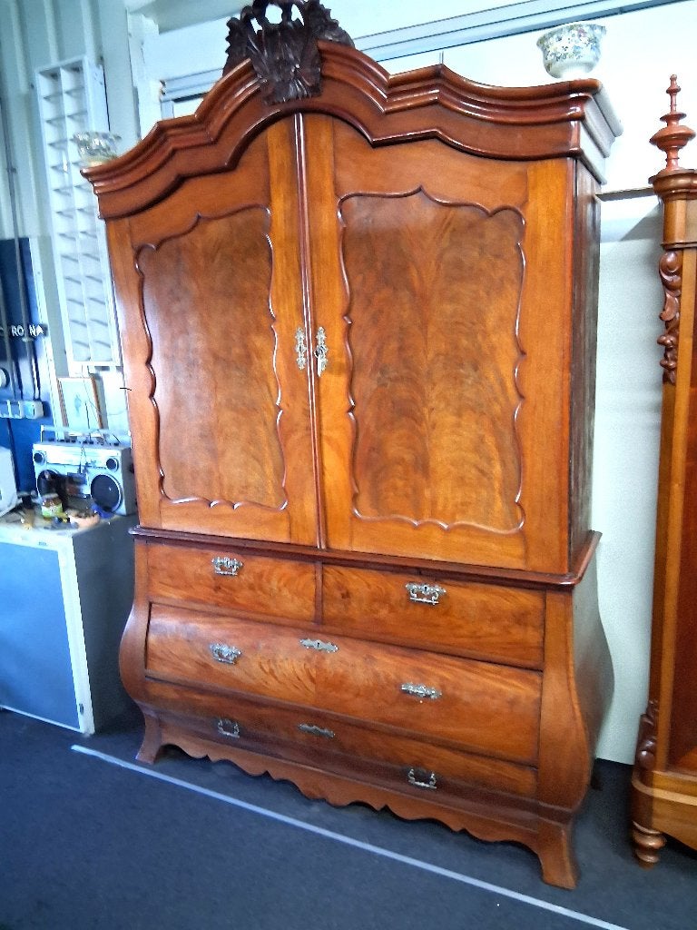Antiek kabinet koopje, Ophalen