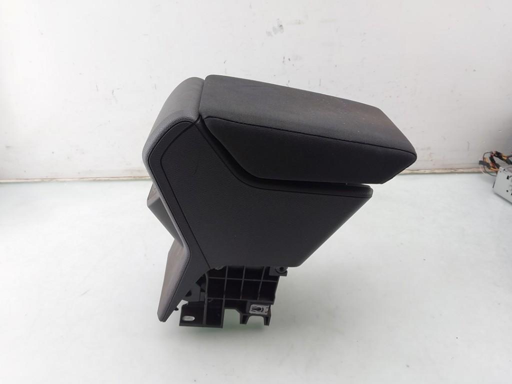 ARMLEUNING Volkswagen Polo VI (AW1) (01-2017/11-2021), Auto-onderdelen, Dhr. J. Ham, Gebruikt, Volkswagen, Administratie@autoham.nl