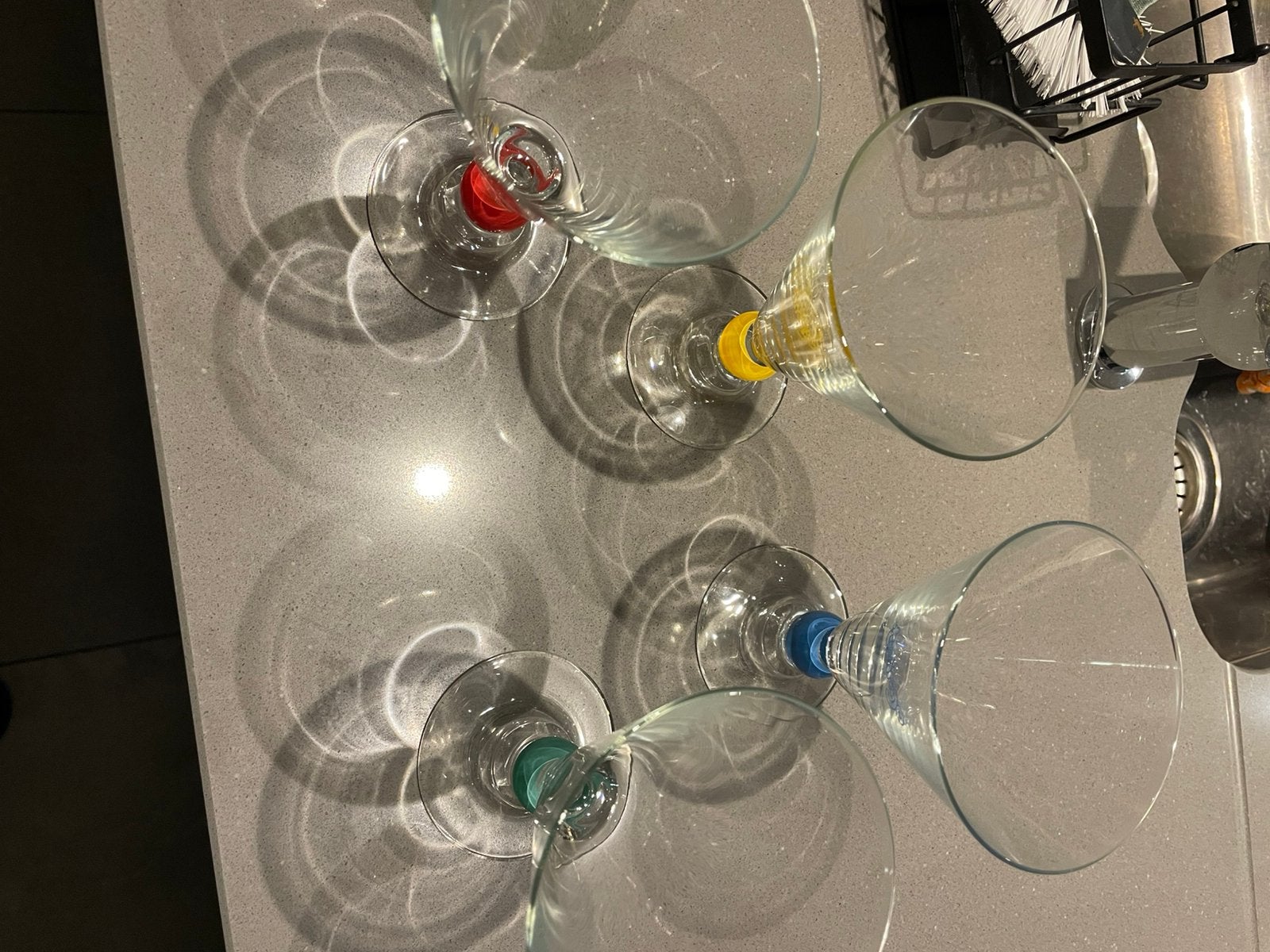 4 mooie glazen vr cocktail of ijs of apero, Ophalen, Zo goed als nieuw