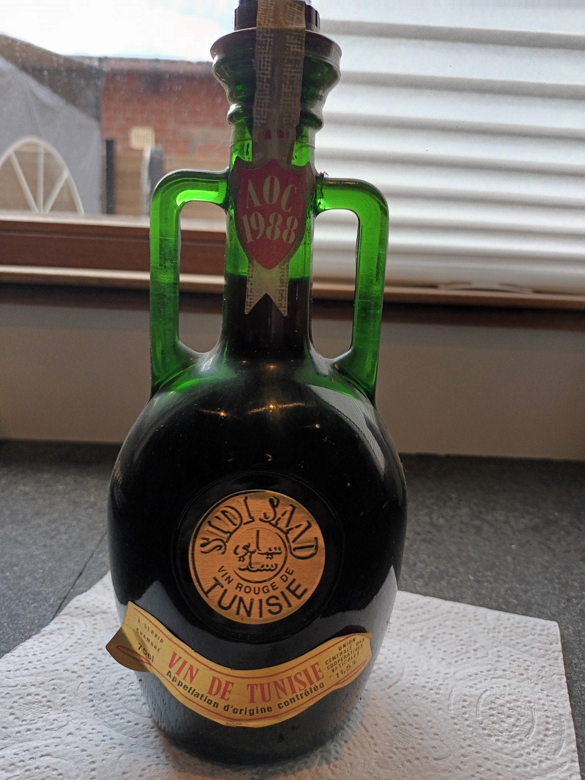 Vin rouge de Tunisie 1988, Collections, Vins, Enlèvement, Vin rouge
