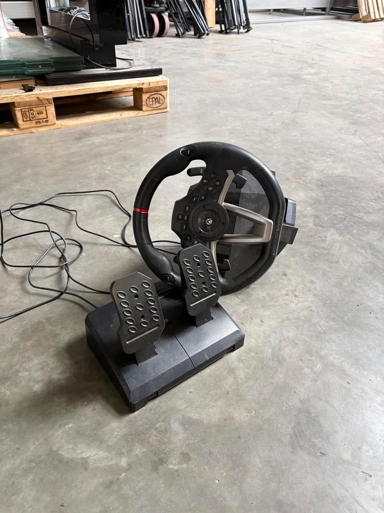 Xbox one stuur en pedalen, Games en Spelcomputers, Spelcomputers | Sony Consoles | Accessoires, Ophalen, Zo goed als nieuw