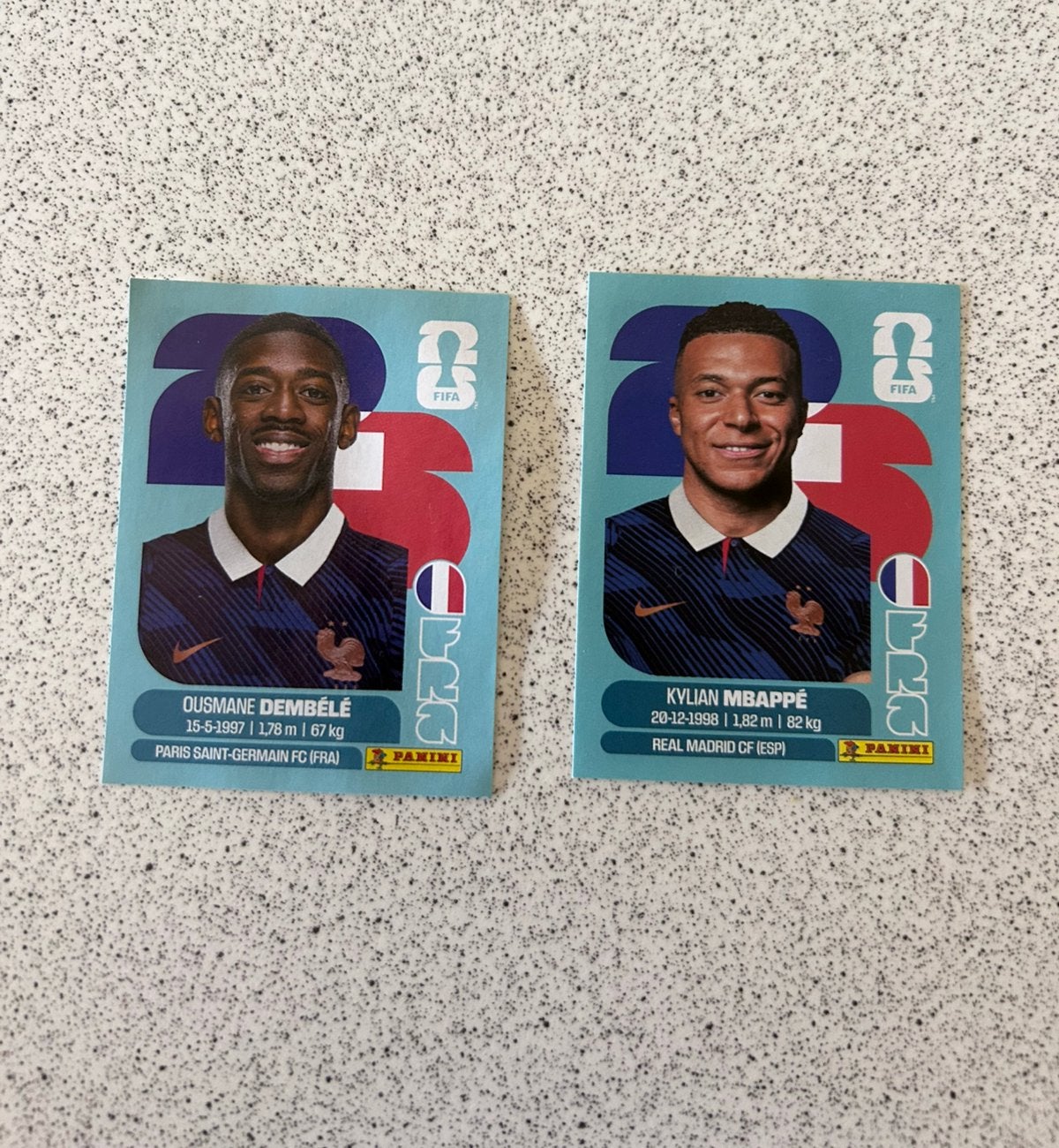Dembélé en Mbappé panini stickers WK26, Ophalen of Verzenden, Nieuw, Meerdere stickers