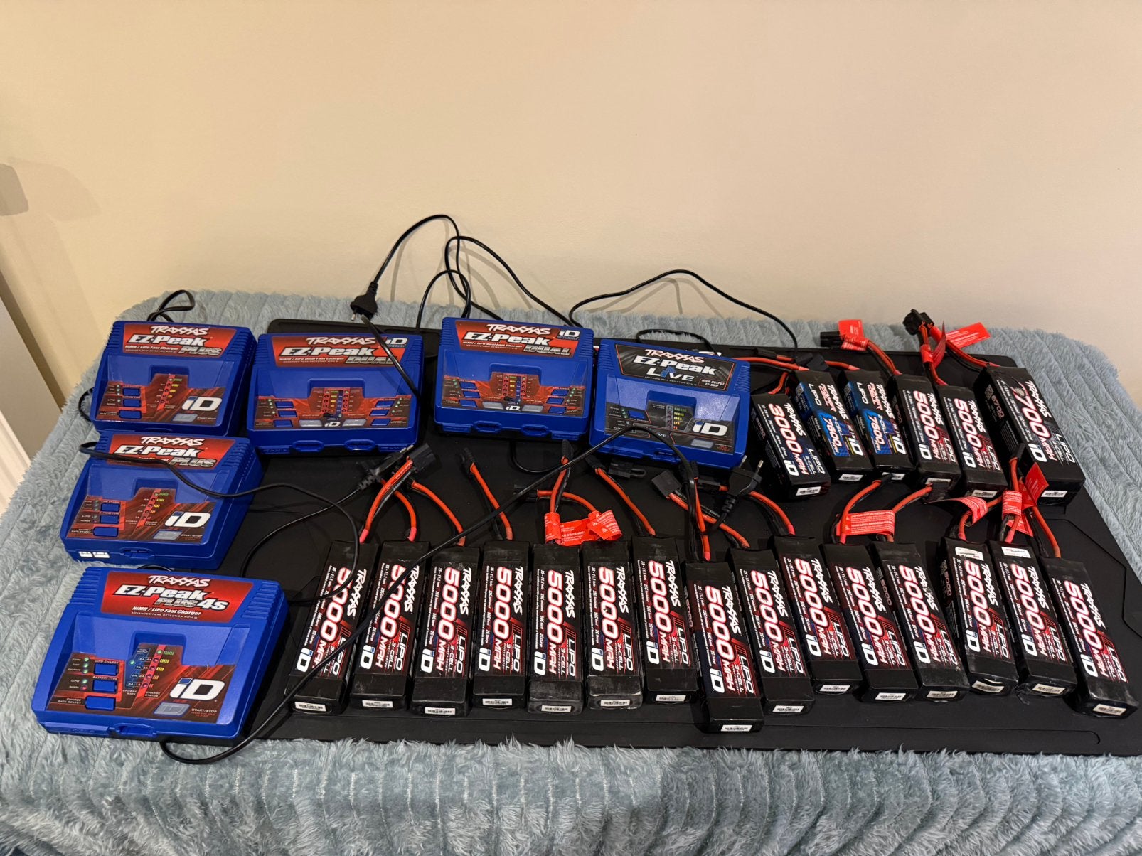 Traxxas laders en Batterijen, Hobby en Vrije tijd, Ophalen of Verzenden, Zo goed als nieuw
