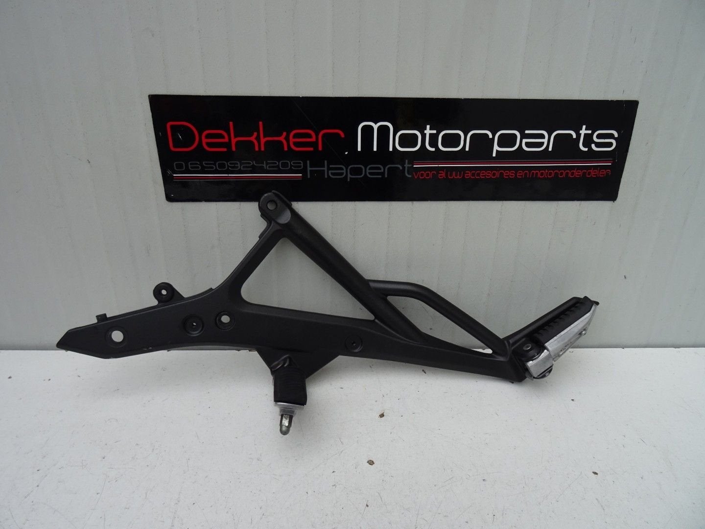 Linker Voetsteun / Schetsplaat Kawasaki ER6N ER6F 2009-2011, Motos, -, Utilisé, -, -