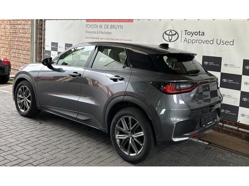 Lexus LBX Elegant, Autos, Lexus, Argent ou Gris, Achat, https://public.car-pass.be/vhr/975ff842-3f3f-445a-8973-67215171a142, Entreprise