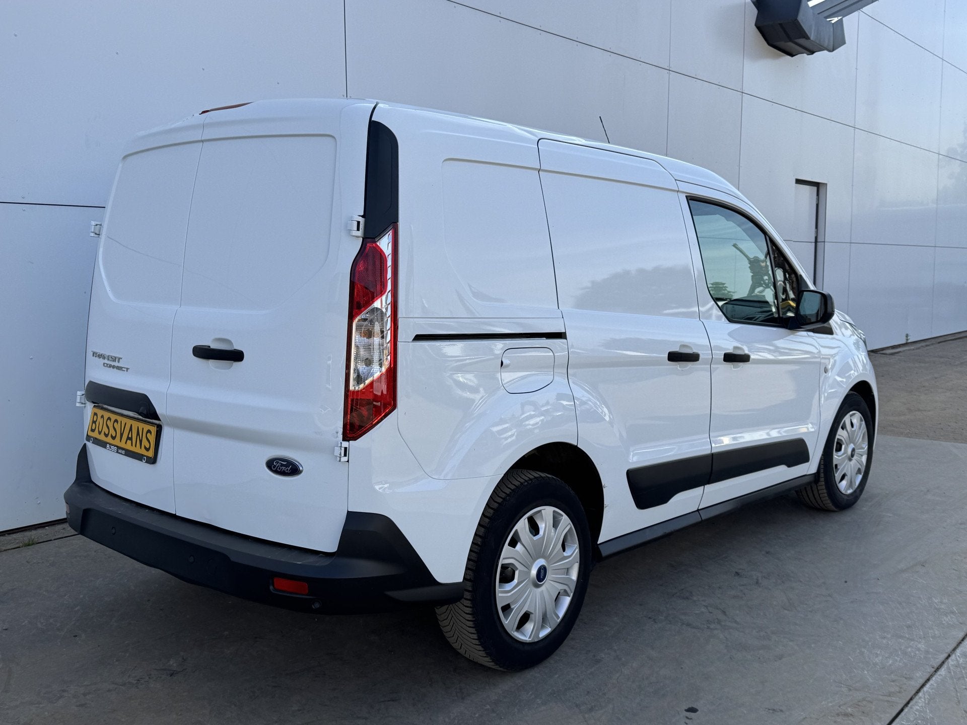 Ford Transit Connect 1.0 EcoBoost 100PK *Benzine* L1 SYNC Ai, Auto's, Bestelwagens en Lichte vracht, Voorwielaandrijving, Gebruikt