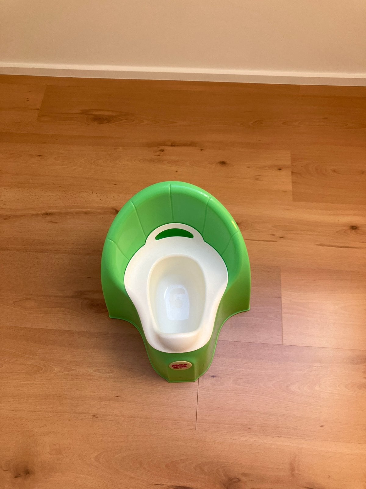 2 kinderpotjes zonder deksel, Ophalen, Zo goed als nieuw