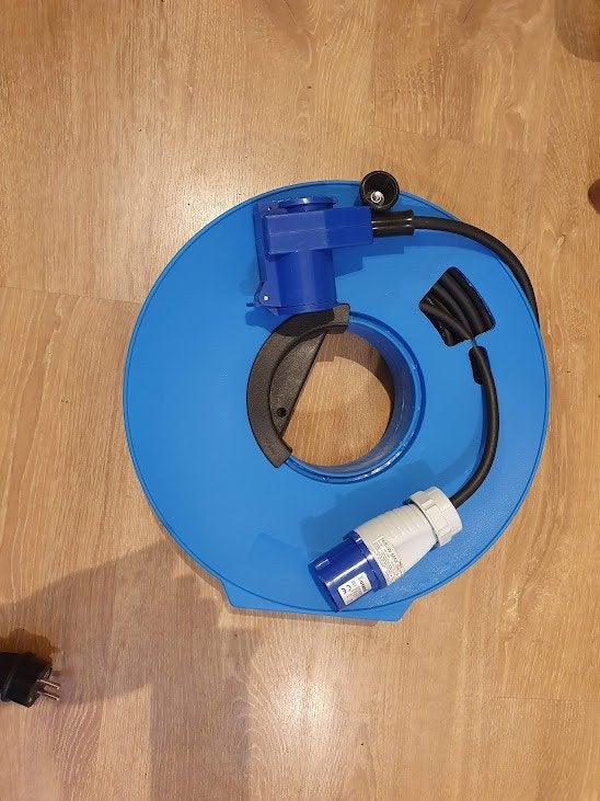 BUITENKABEL 30 METER OP HANDHASPEL EN EXTRA FRANS VERLOOP, Caravans en Kamperen, Kampeeraccessoires, Ophalen, Zo goed als nieuw