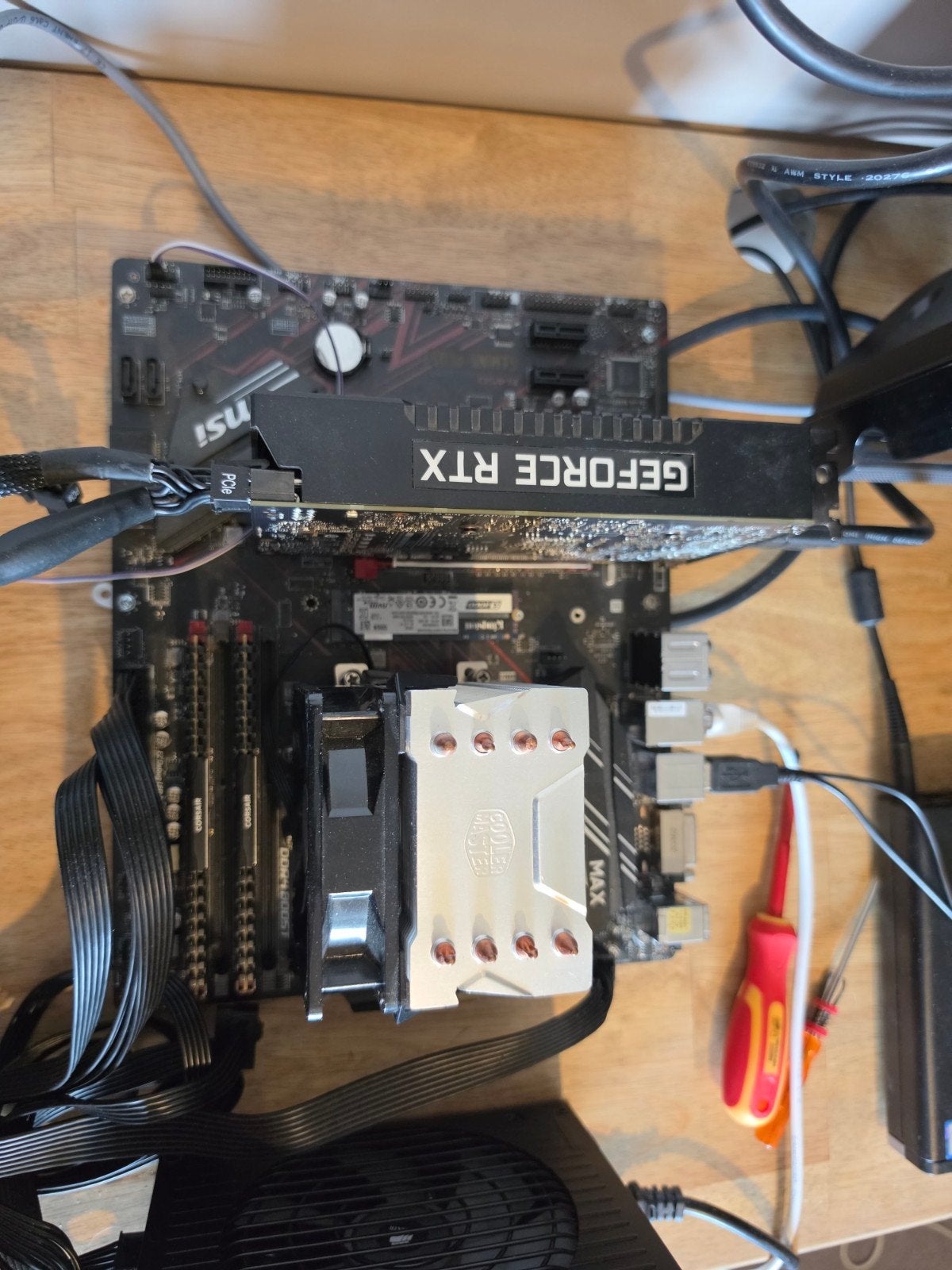 AMD Ryzen 9 3900x met MSI moederbord en CPU koeler, Ophalen, Mini-ATX, DDR4, Zo goed als nieuw
