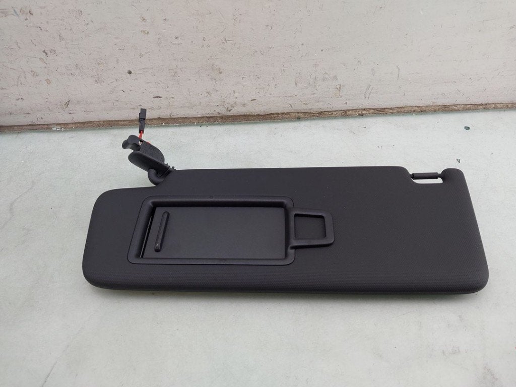 ZONNEKLEP Audi A3 Sportback (8YA) (01-2019/-), Info@audi.de, Audi, Audi AG, Gebruikt