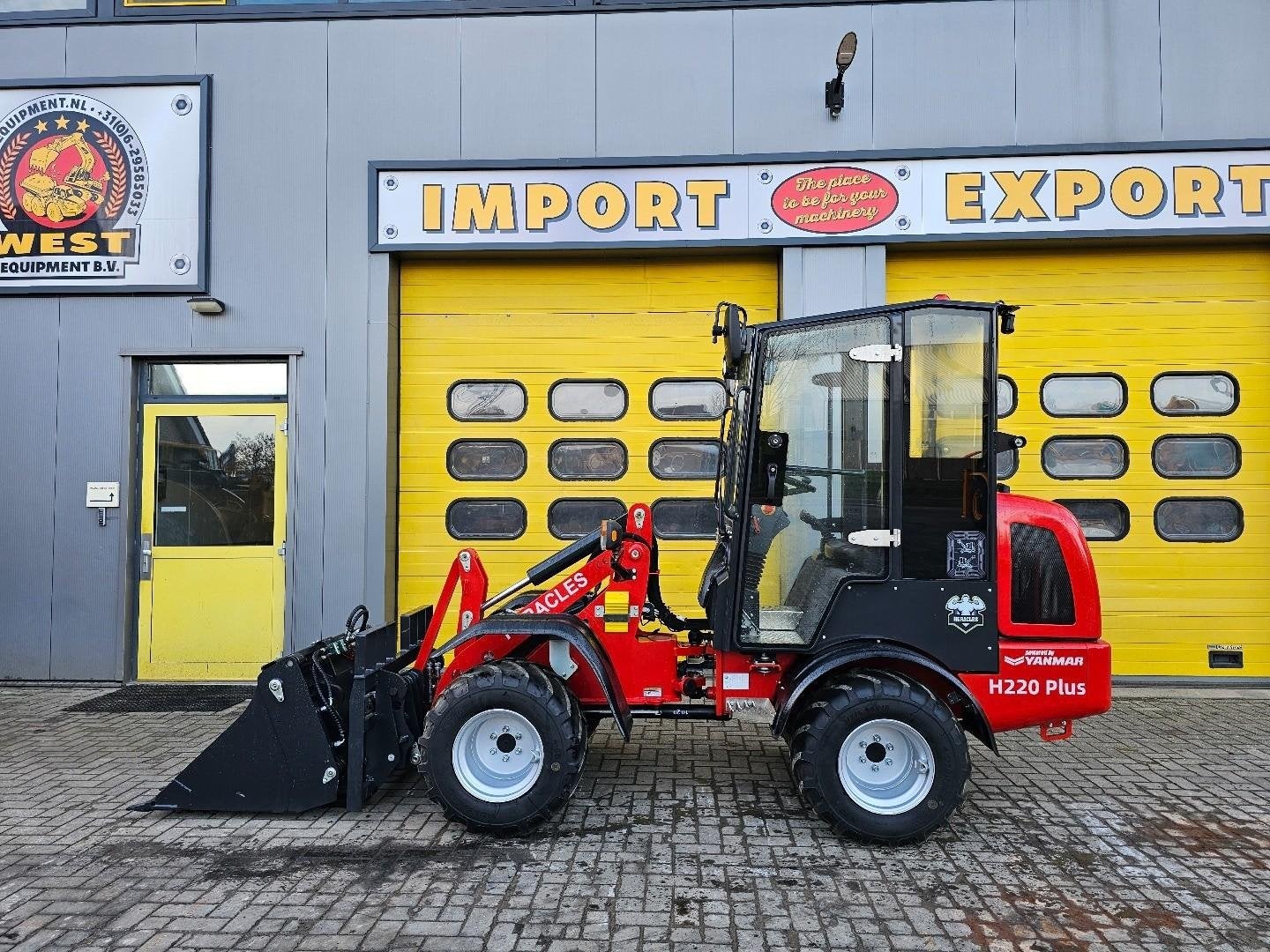 Heracles H220 WE1541, Wiellader of Shovel