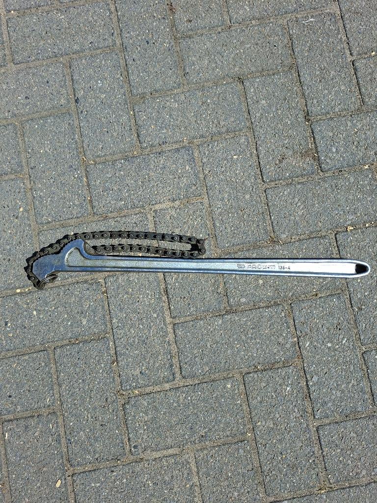 grote kettingsleutel facom 136-4, Doe-het-zelf en Bouw, Ophalen, Gebruikt