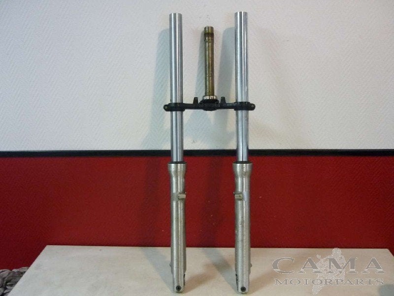 FOURCHE AVANT COMPLET ZZR 250 (ZZR250 ZZ-R250 EX250H, Motos, Dhr. S. di Majo, Utilisé, Info@cama-motorparts.nl, P.J. Troelstraweg 8 8
3144 CX  MAASSLUIS, NL