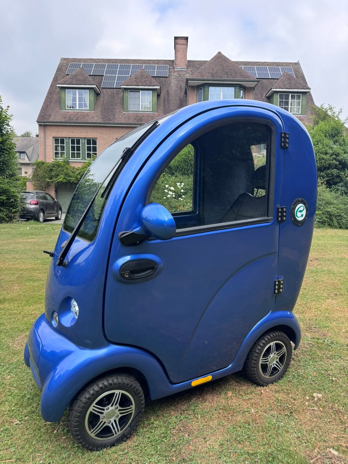 SCOOTMOBIEL DE LUXE, CABIENCAR, MUSTANG, EXCELLENT ÉTAT, Divers, Enlèvement ou Envoi, Pliant, Comme neuf, Fauteuil roulant électrique
