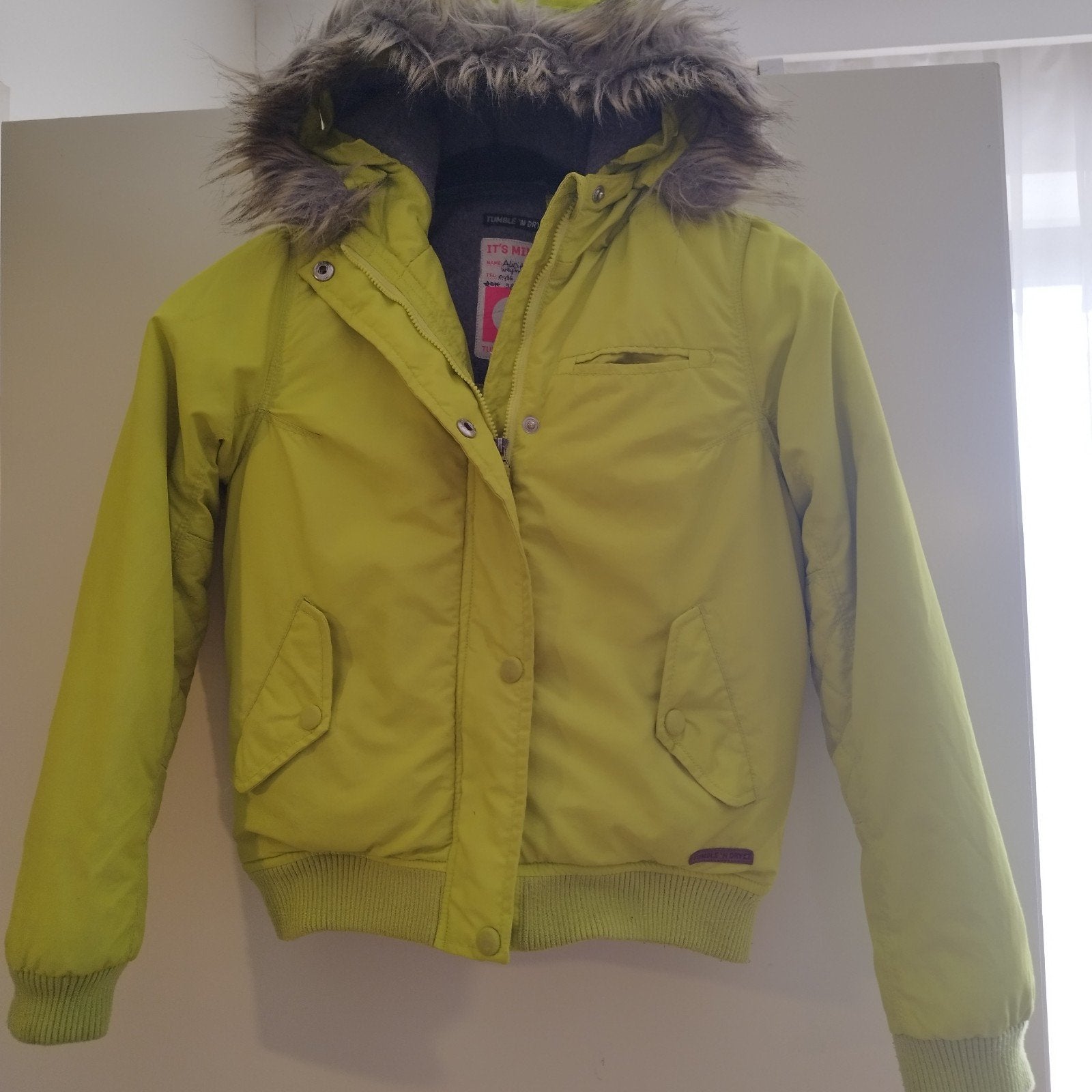Manteau pour l'hiver taille 8-10 ans, 134-140, Enfants & Bébés, Enlèvement, Comme neuf, Garçon ou Fille, Manteau