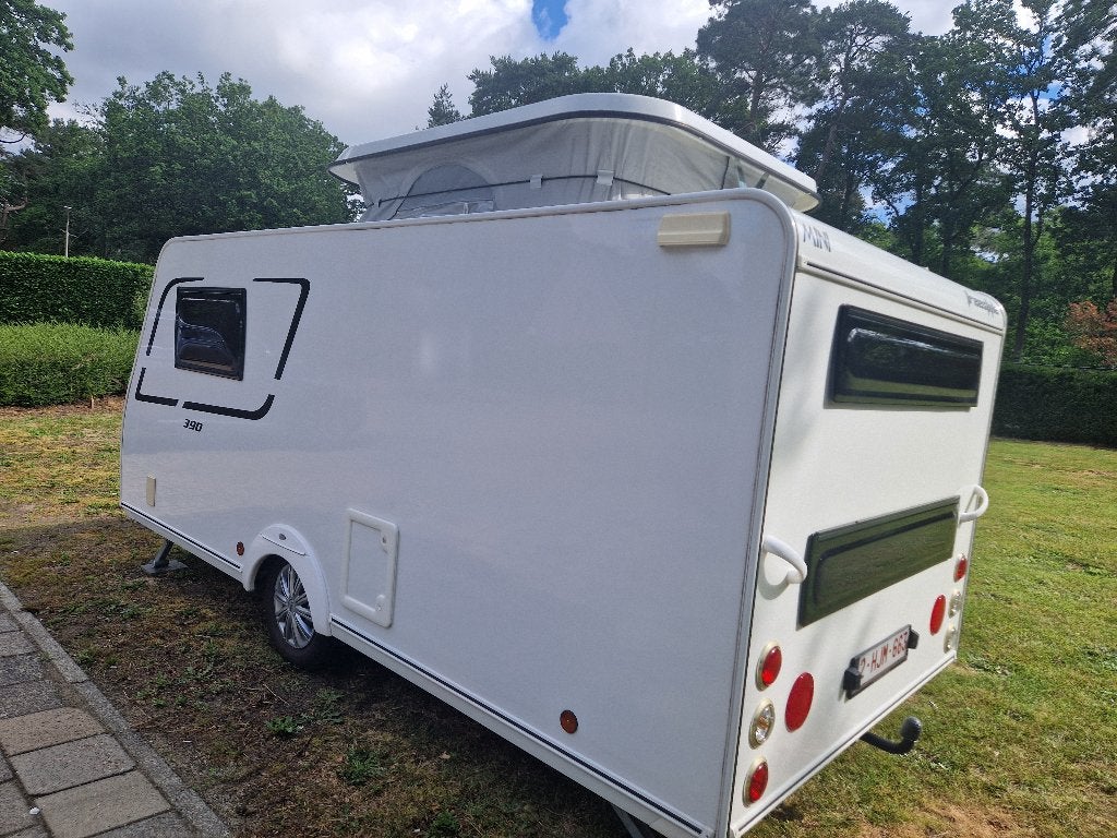 Mini Freestyle 390 caravan, Caravans en Kamperen, Caravans, Particulier, tot en met 4, 500 - 750 kg, Trigano, Omvormbare zithoek