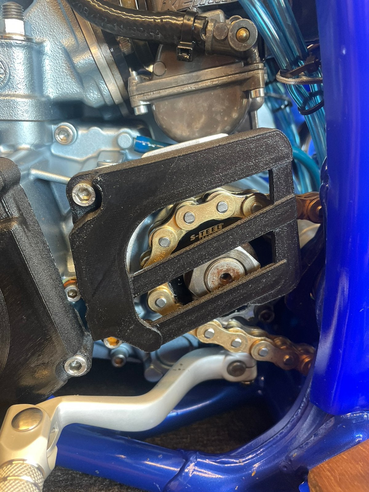 Yamaha yz 250 front sprocket guard 1999-2026, Motoren, Onderdelen | Yamaha, Nieuw, Ophalen of Verzenden