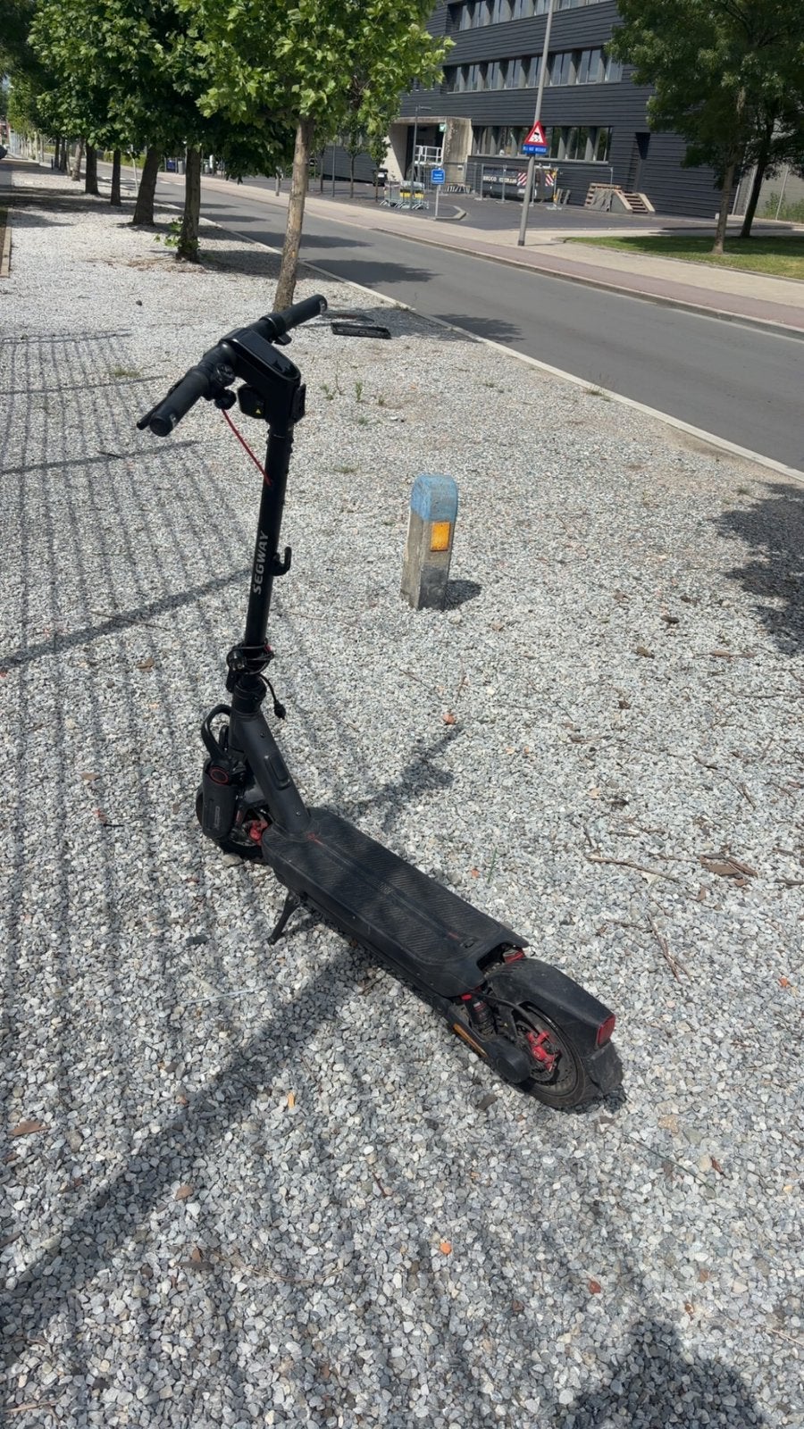 Ninebot g3, Fietsen en Brommers, Ophalen, Zo goed als nieuw, Elektrische step (E-scooter)