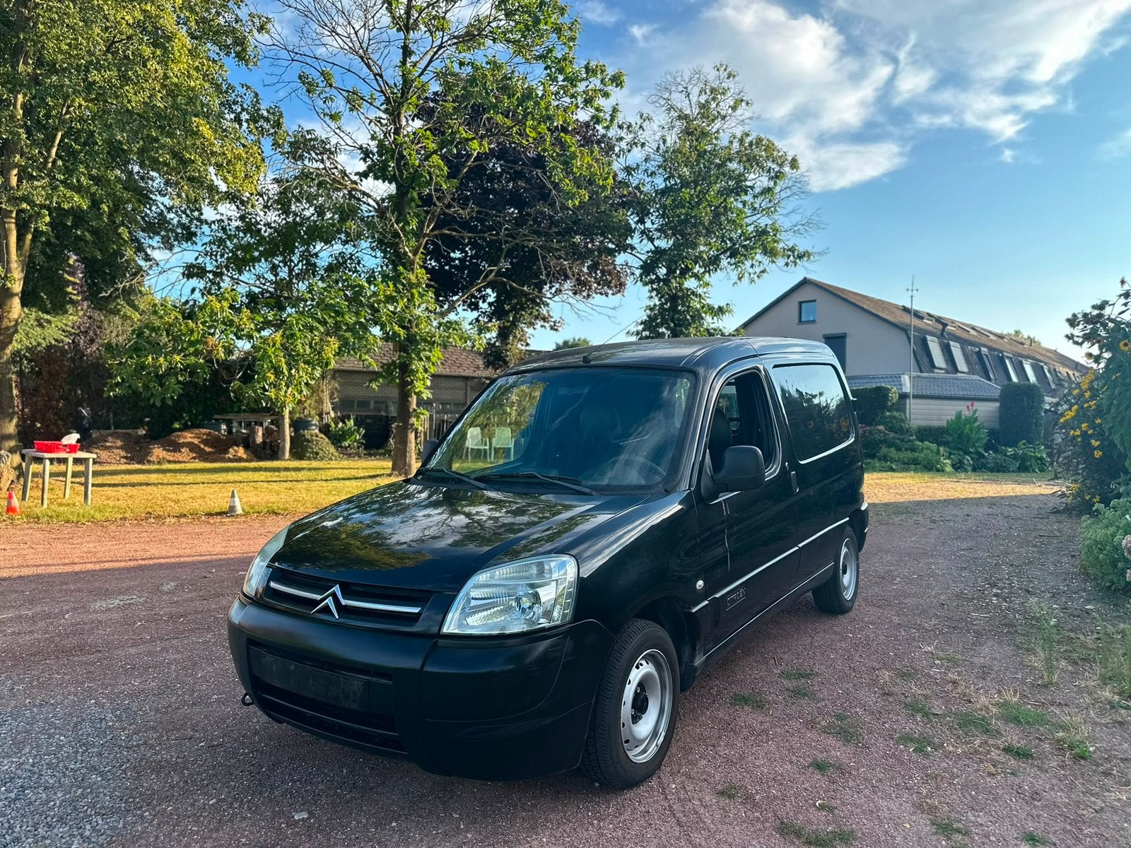 ✅Citroen berlingo 1,9d reeds gekeurd v verkoop proper busje, Auto's, Bestelwagens en Lichte vracht, 4 deurs, 4 cilinders, Citroën