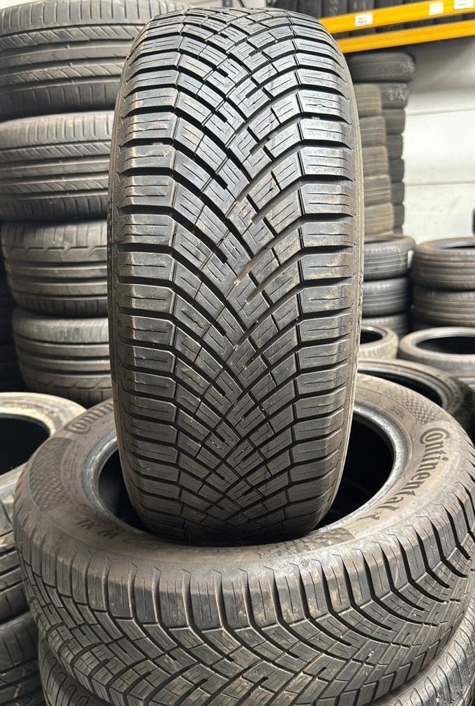 2155517 215/55/17 215/55/17 Allseasons  merk Continental, Ophalen
