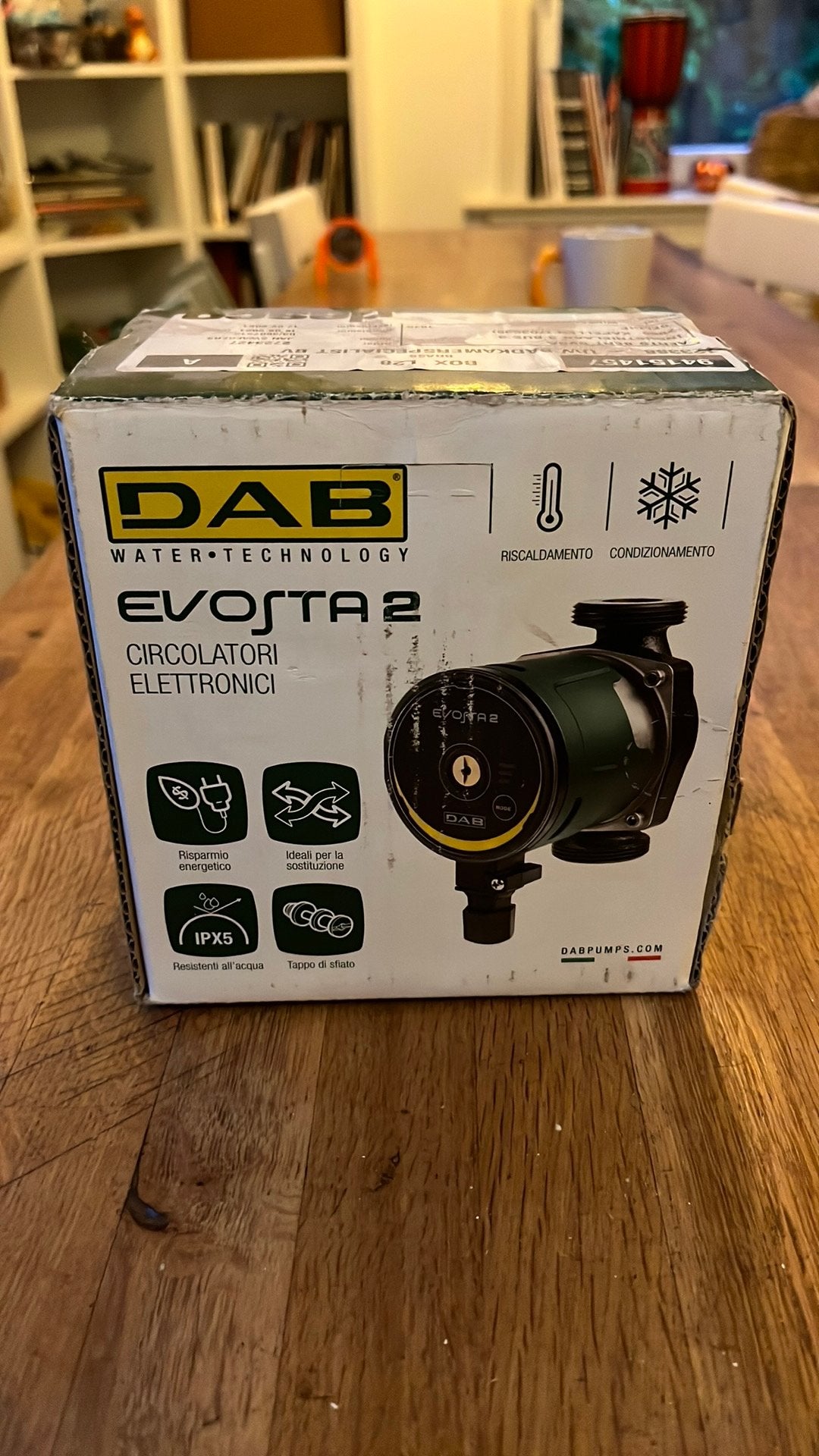 Circulatie pomp, Doe-het-zelf en Bouw, Sanitair, Zo goed als nieuw, Ophalen