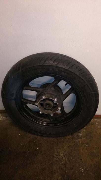 Kawasaki GPX600 wiel GPX 600 velg achter achtervelg GPX600R, Ophalen of Verzenden, Gebruikt