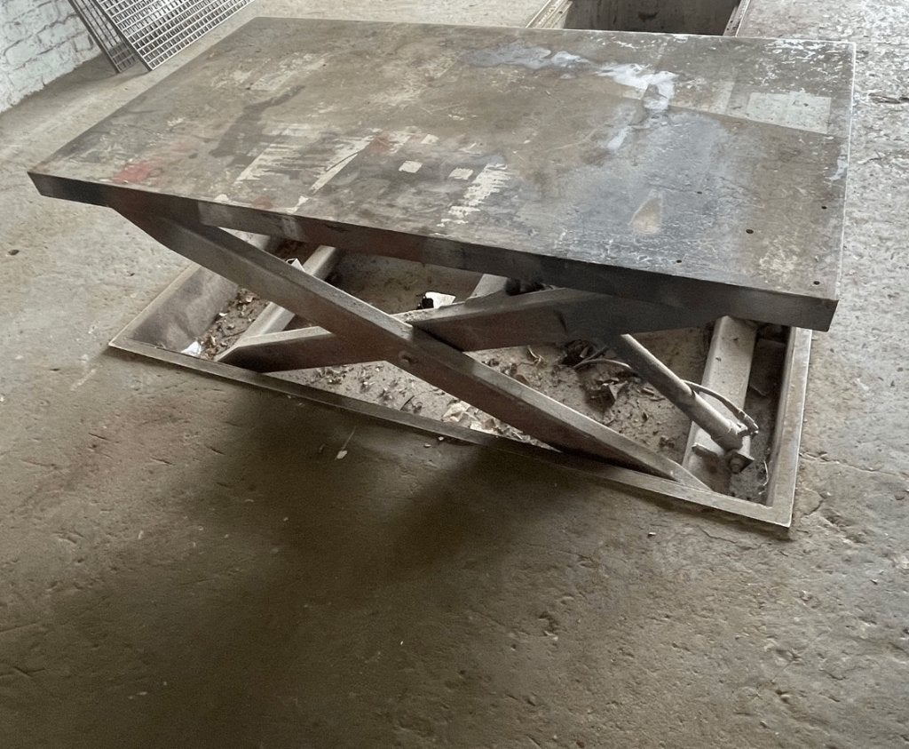 pont élévateur à ciseaux/table élévatrice 3x220 - 3x400., Autos : Divers, Outils de voiture, Utilisé, Enlèvement