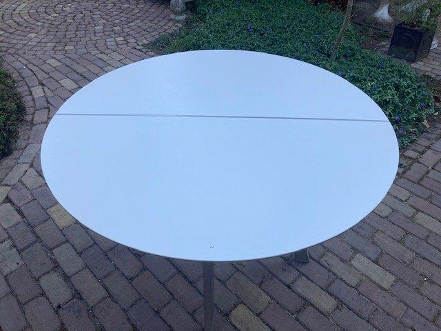 tafel "joli", Ophalen, 100 tot 150 cm, Rond, Zo goed als nieuw