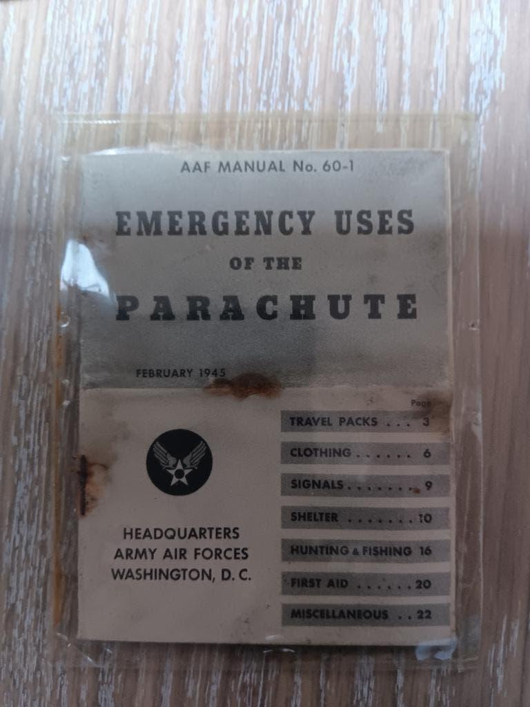 Us ww2 emergency use of the parachute, Enlèvement ou Envoi