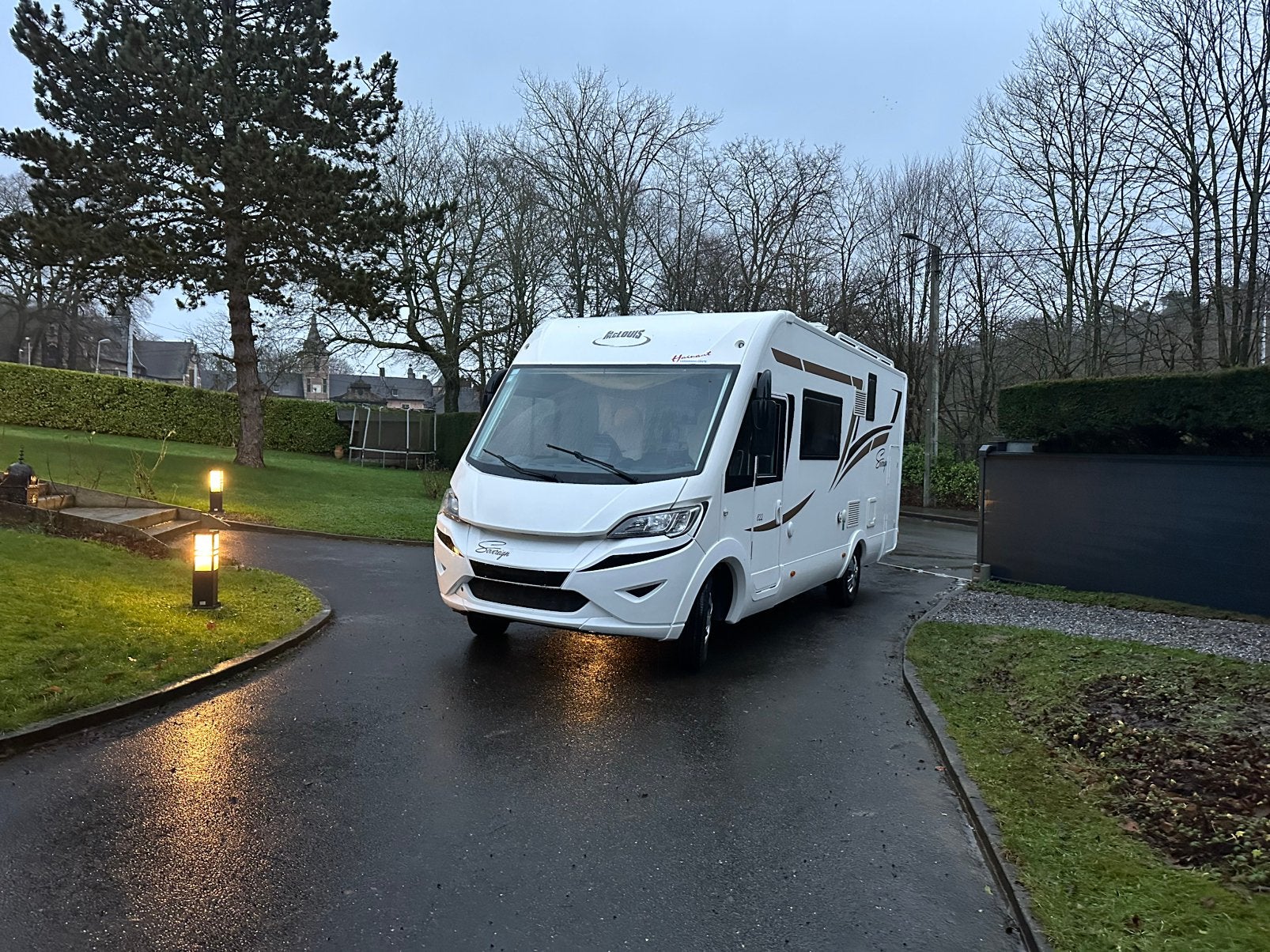 Camping car MacLouis 822