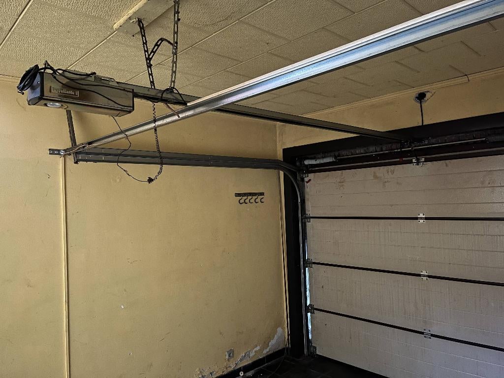 Hörmann SupraMatic E garagepoortmotor met rail en 2 klikkers, Enlèvement, Utilisé
