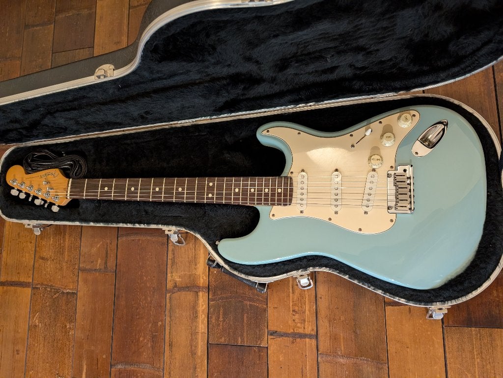 Fender Stratocaster USA 1996 - Daphne Blue + Hardcase, Ophalen, Gebruikt, Solid body, Fender