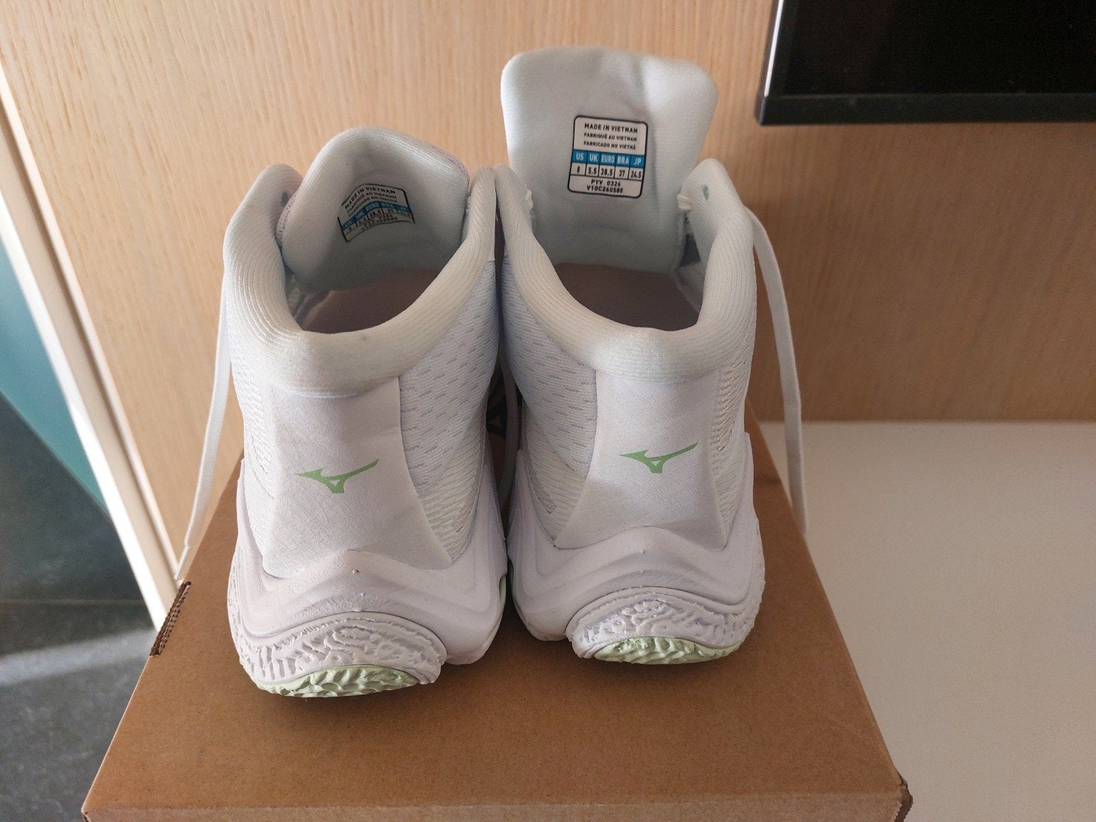 Volleybalschoenen Mizuno Enerzy, Ophalen, Nieuw, Schoenen