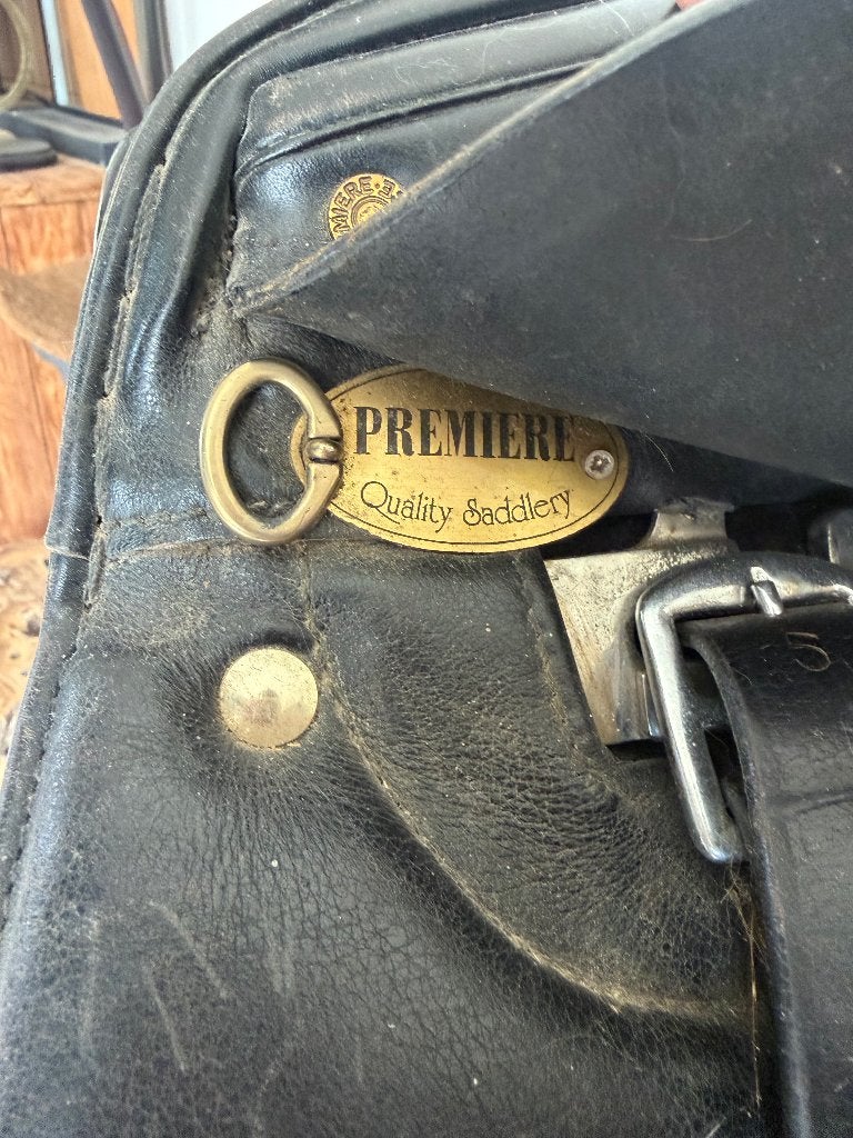 Dressuurzadel Premiere, Dieren en Toebehoren, Paarden en Pony's | Zadels, Ophalen, Gebruikt, Overige merken, M (17 inch)