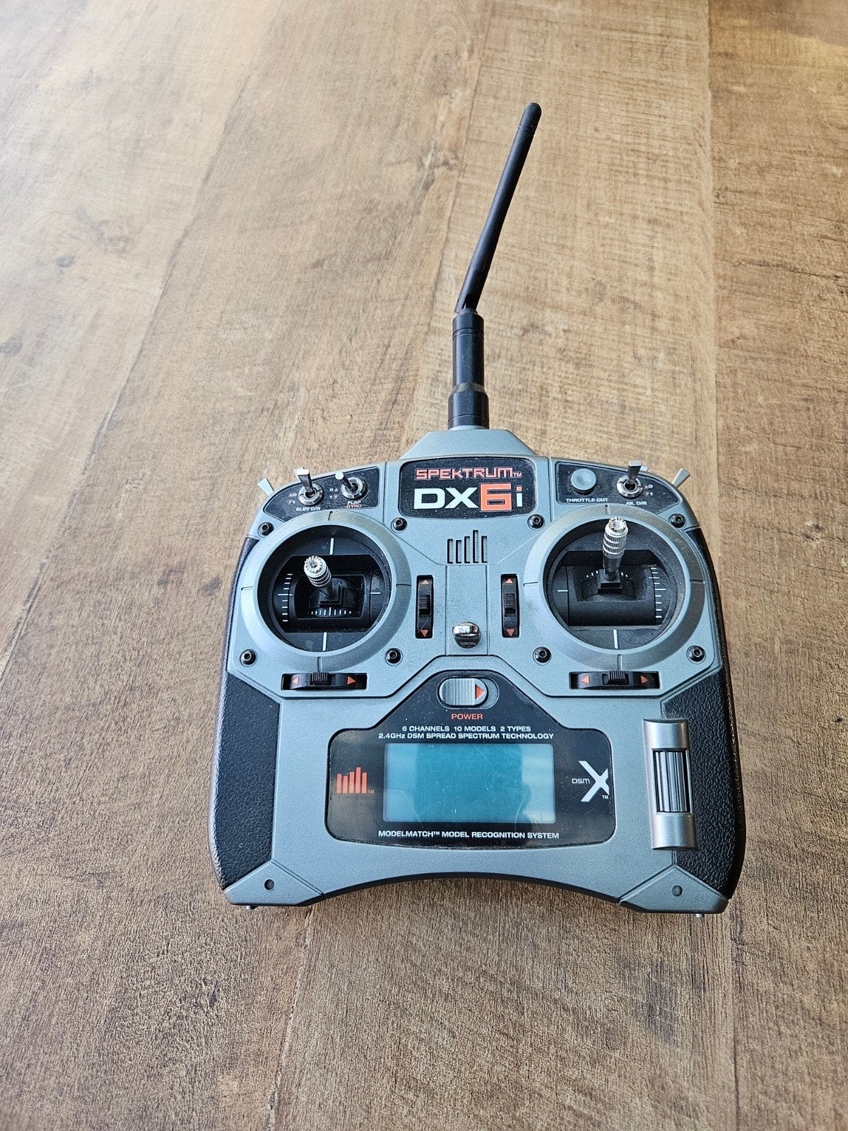 Radio commande, Hobby & Loisirs créatifs, Modélisme | Radiocommandé & Téléguidé | Hélicoptères & Quadricoptères