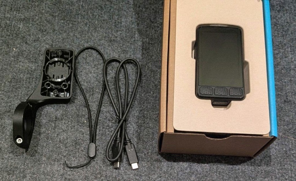 wahoo element roam v3, Fietsen en Brommers, Ophalen of Verzenden, GPS, Zo goed als nieuw