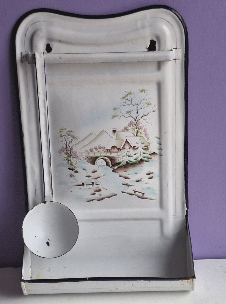 Ancien porte ustensiles émaillé de cuisine avec une louche, Antiquités & Art, Enlèvement ou Envoi