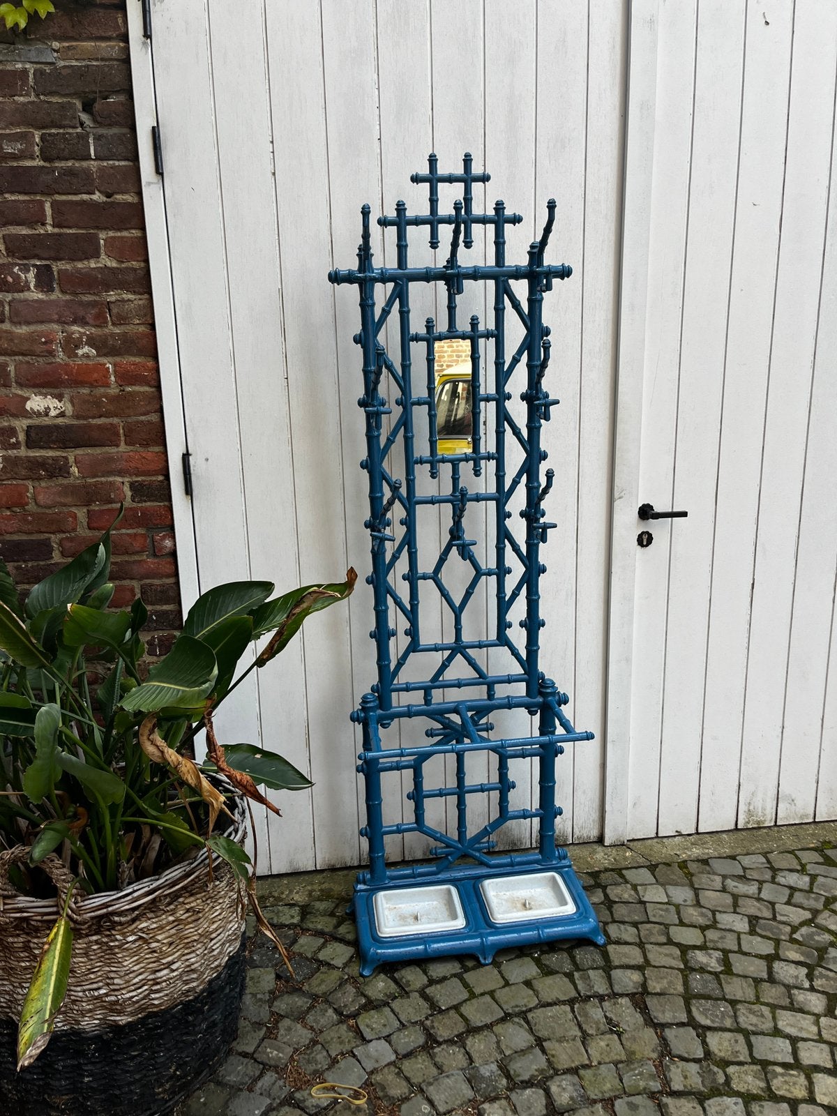 Zware metalen kapstok in “faux bamboe”, Antiquités & Art, Antiquités | Accessoires de maison, Enlèvement