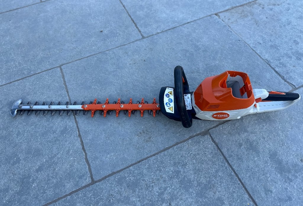Stihl HSA 100 heggenschaar te koop., Ophalen, Zo goed als nieuw, Accu, Stihl